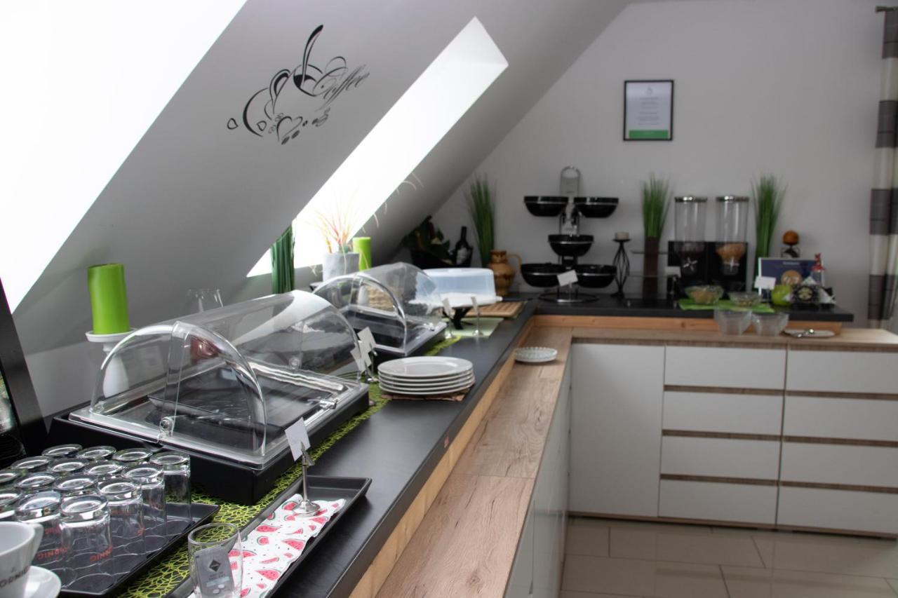 Die Schlafstube - Bed & Breakfast Zeltweg Kültér fotó