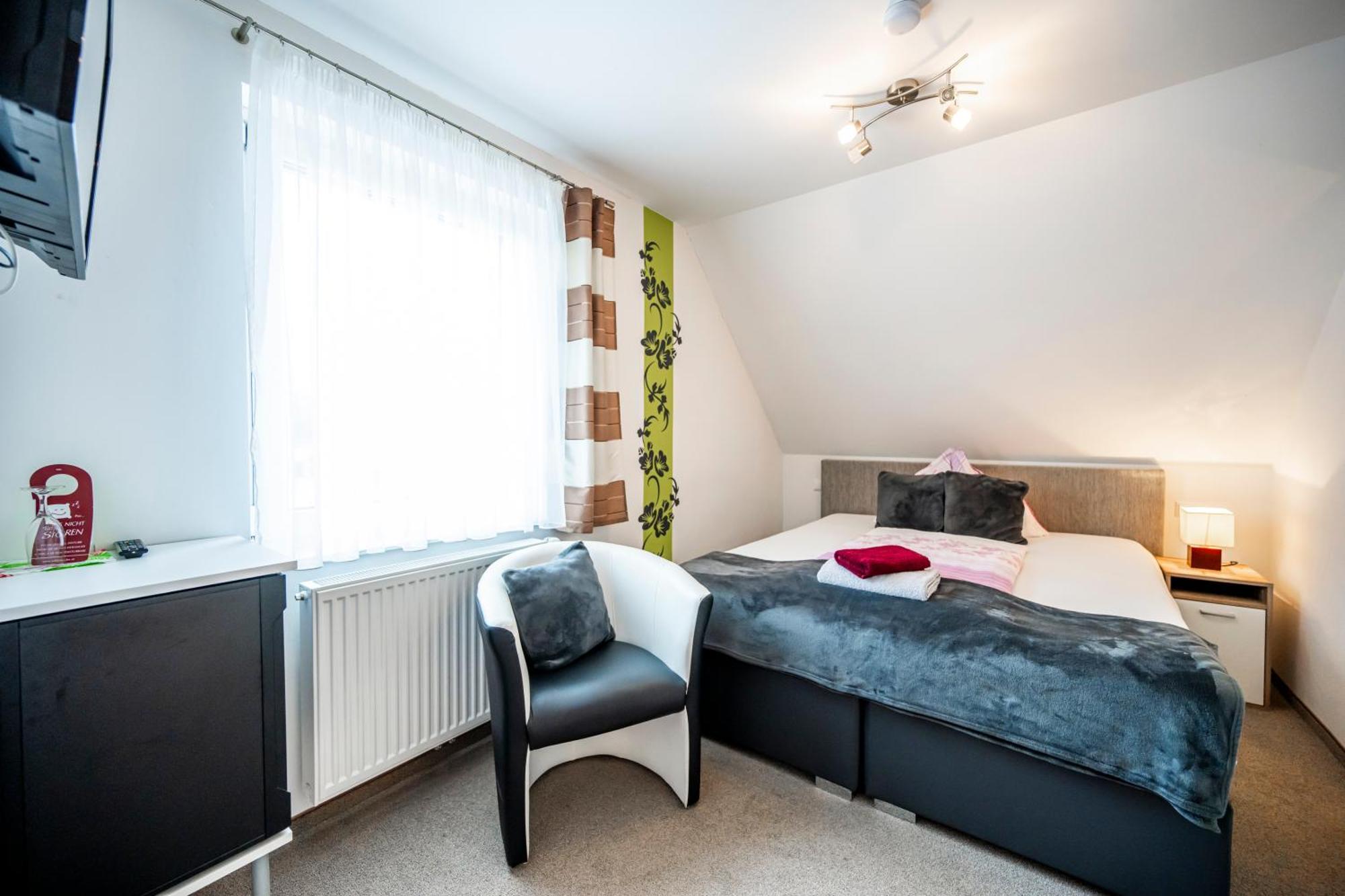 Die Schlafstube - Bed & Breakfast Zeltweg Kültér fotó